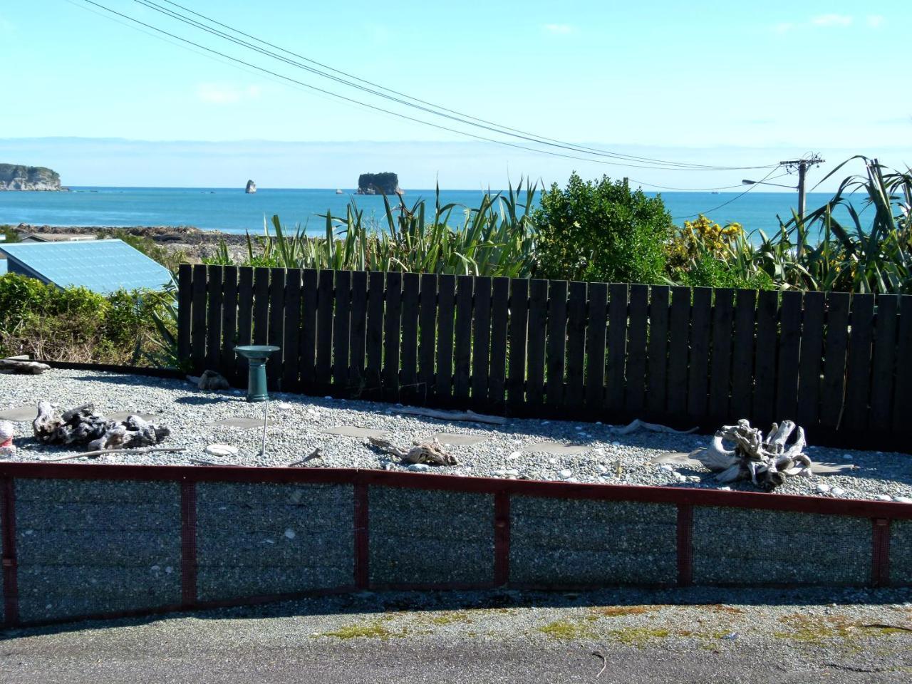 Beachview Motel Greymouth Exterior photo